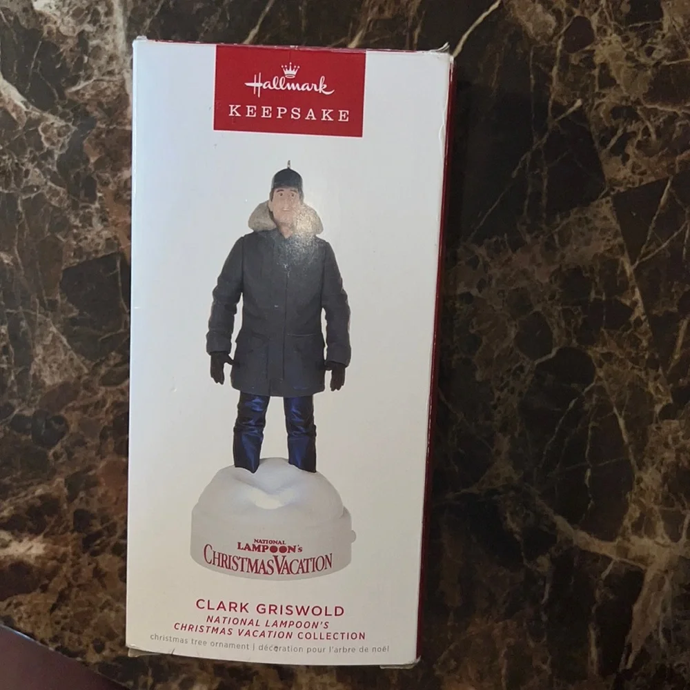 Hallmark National Lampoon Christmas Vacation Clark Griswold Interactive Ornament